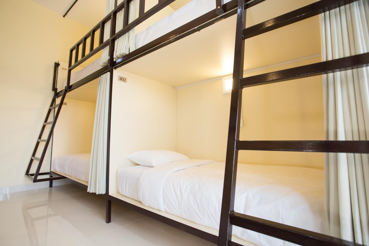 V Canggu Dormitory Zewnętrze zdjęcie