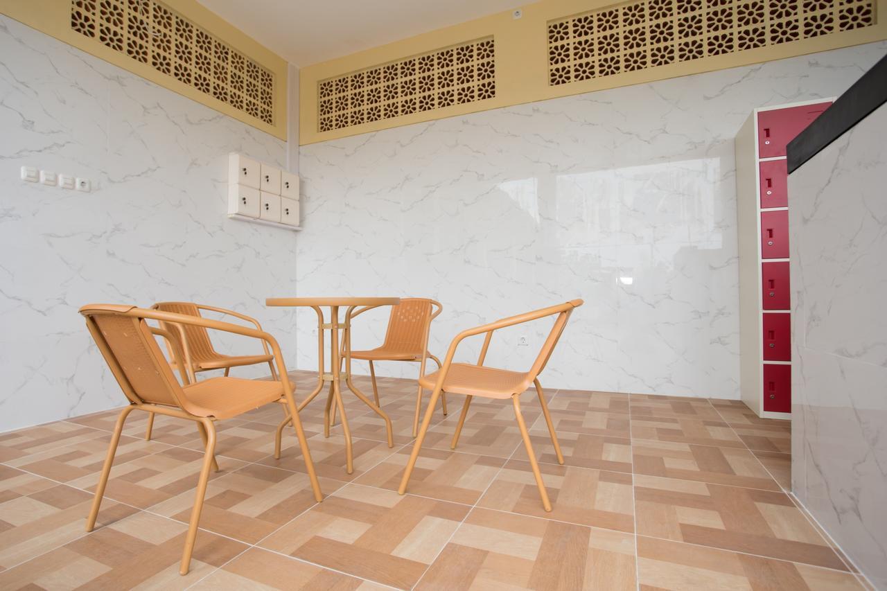 V Canggu Dormitory Zewnętrze zdjęcie