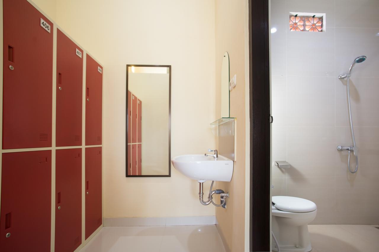 V Canggu Dormitory Zewnętrze zdjęcie