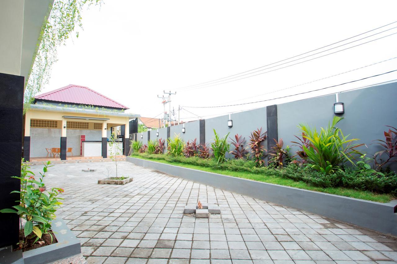 V Canggu Dormitory Zewnętrze zdjęcie