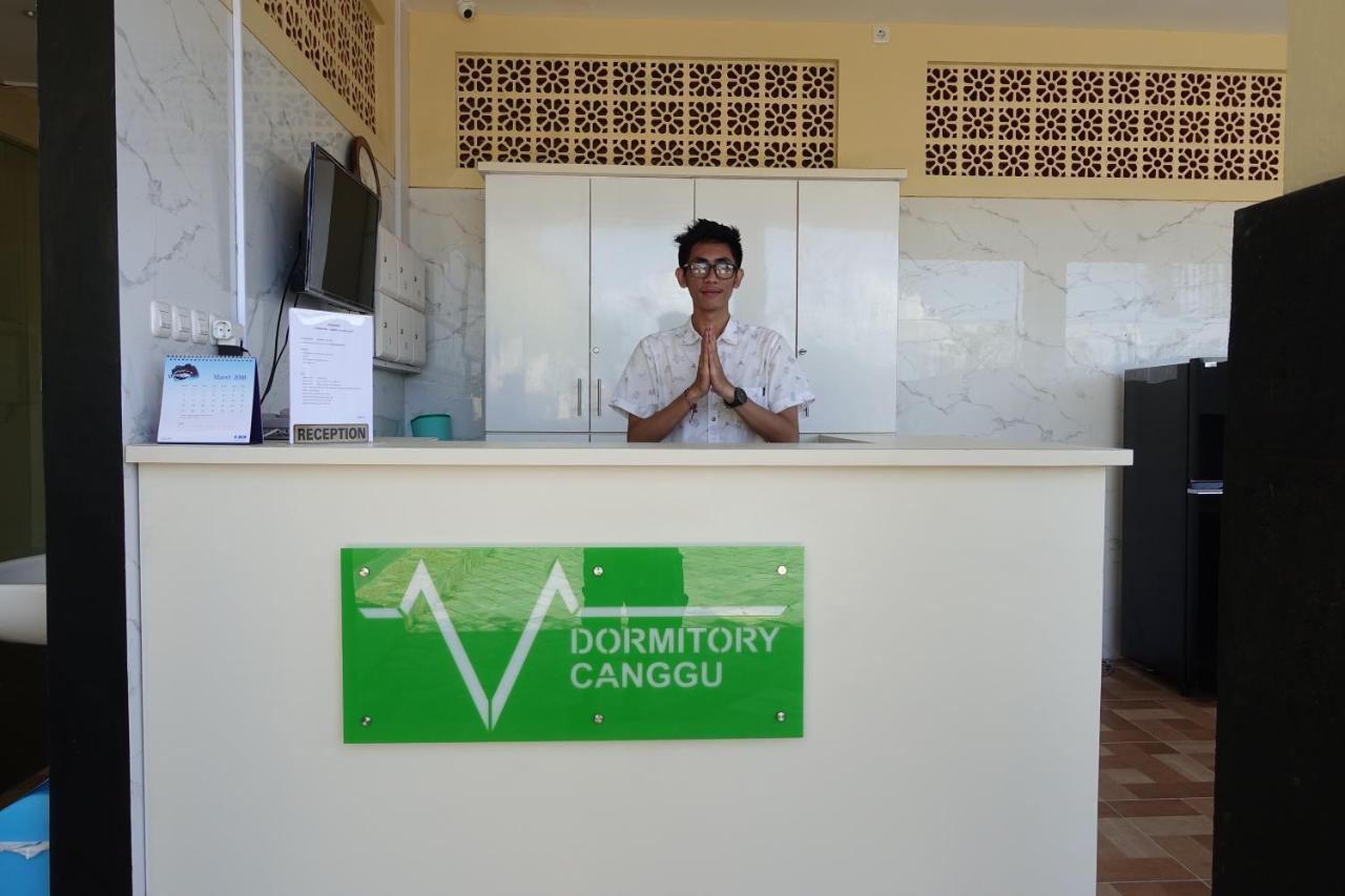 V Canggu Dormitory Zewnętrze zdjęcie
